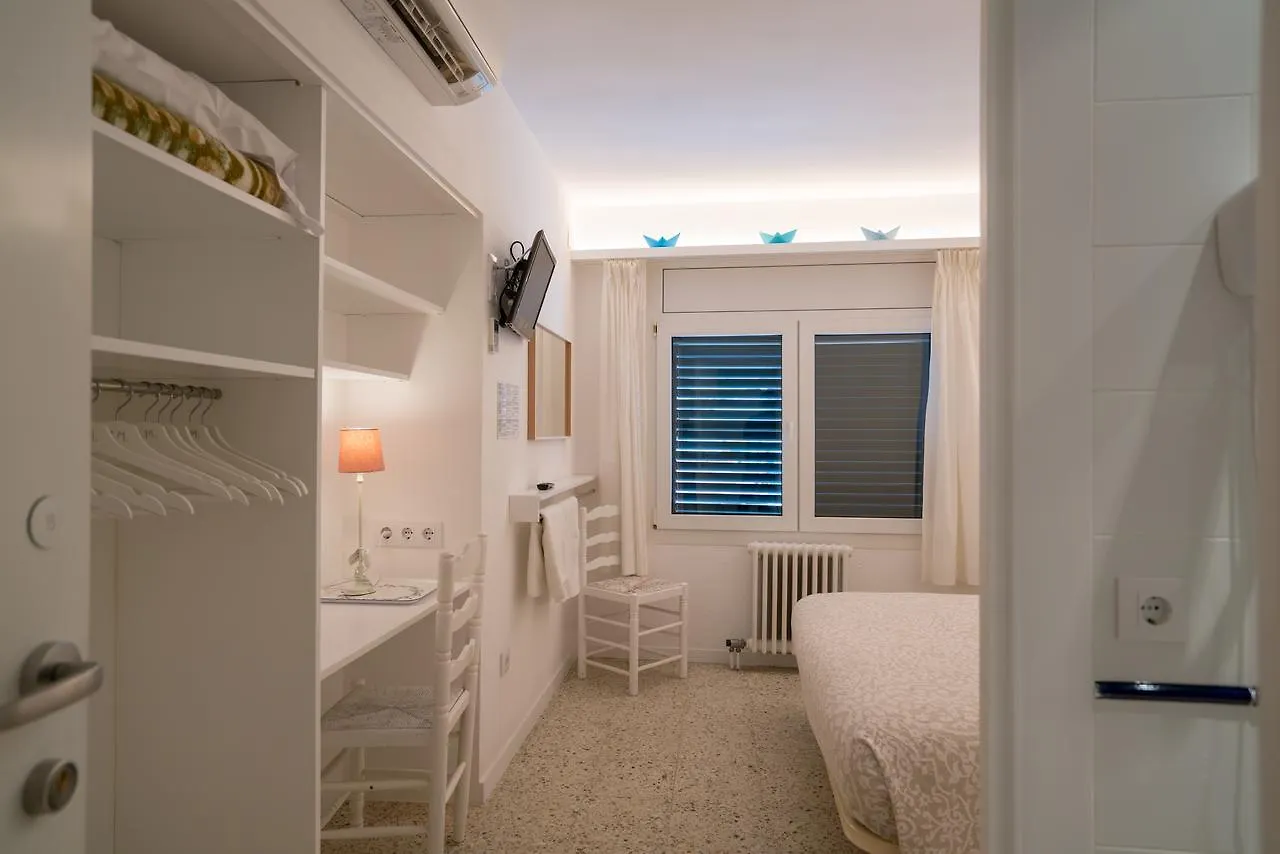 ** Pensión Hostal Marina Cadaqués España
